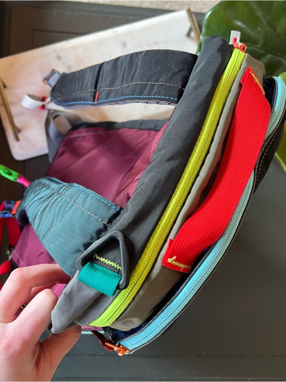 cotopaxi TARSA 16L Del Dia backpack colorful black pink teal backpack travel - Picture 4 of 10